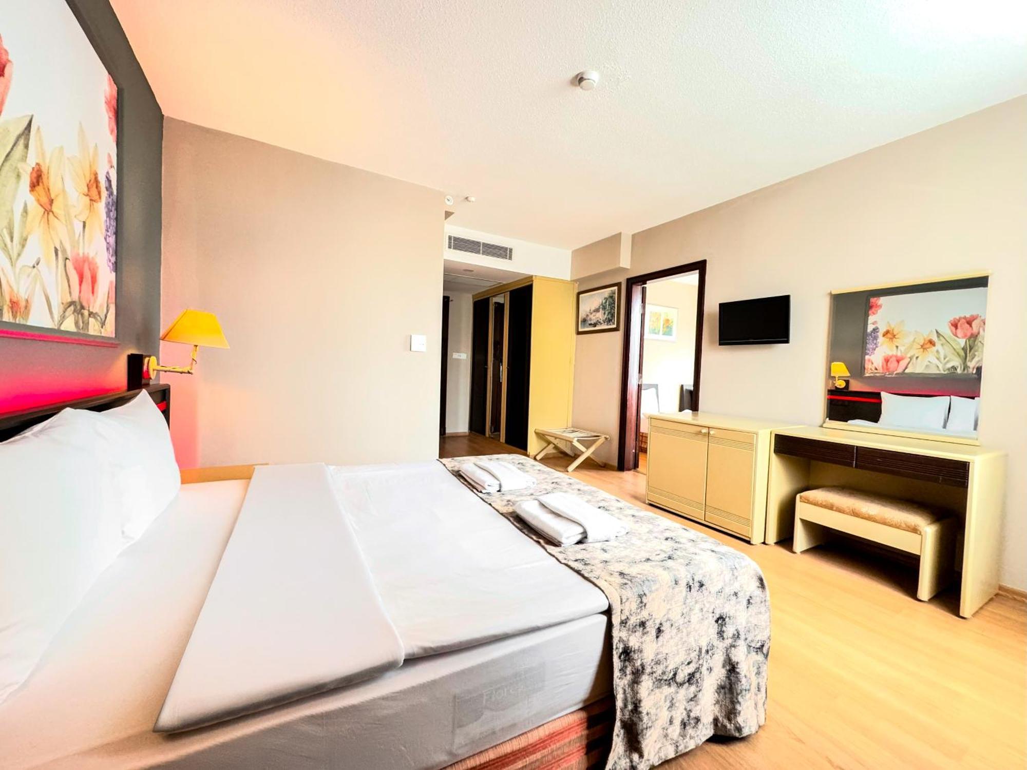 Senza Sunset Beach Hotel Аланя Екстериор снимка